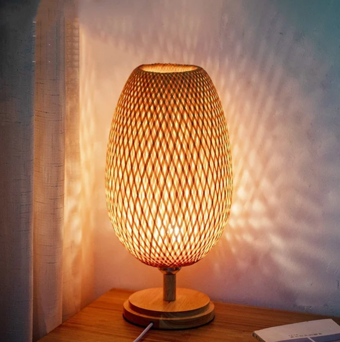 RetroBamboo - Classic Table Lamp